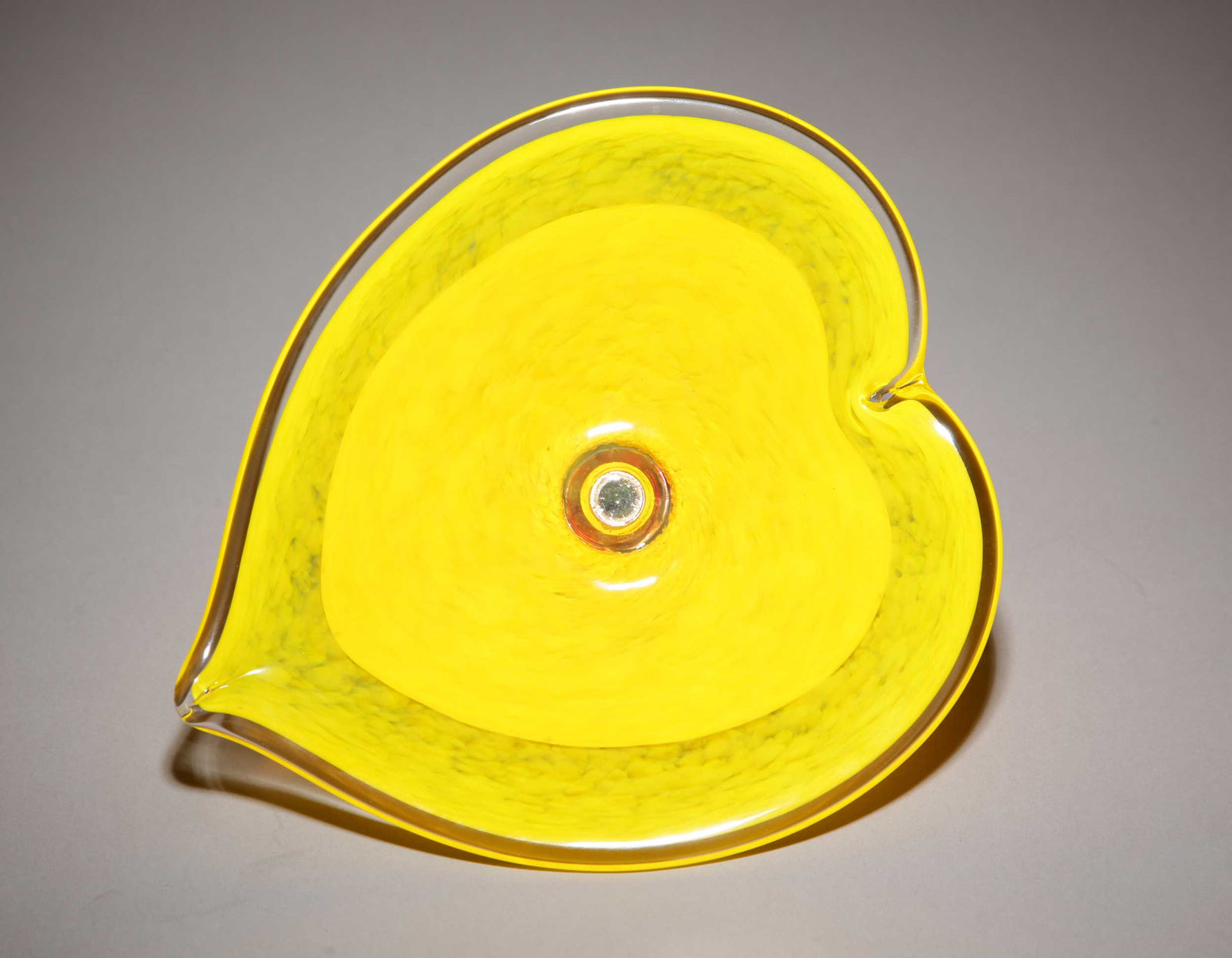 Birdbath Heart Yellow